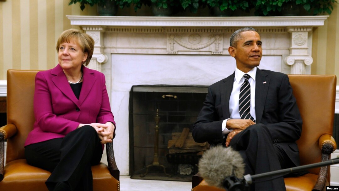 Presiden AS Barack Obama dan Kanselir Jerman Angela Merkel membahas krisis di Ukraina timur dalam pertemuan di Gedung Putih, Senin (9/2).