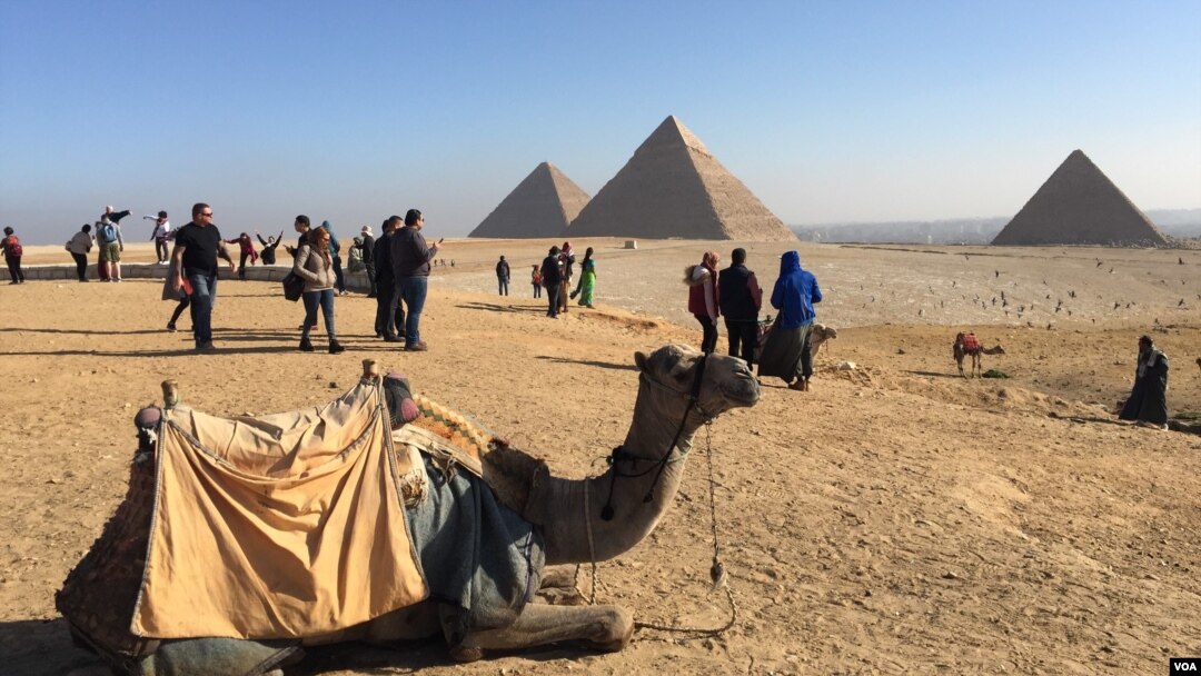 Khu kim tự tháp Giza, gần thủ đô Cairo (Ảnh: Bùi Văn Phú)