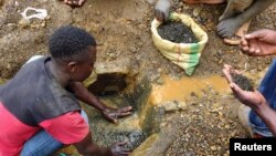 Abacukura ubutare muri Republika Iharanira Demokrasi ya Kongo.