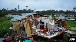 Una casa totalmente destruida en Lakewood Park, Florida, después del paso de un tornado por el área provocado por el huracán Milton, el 10 de octubre de 2024.