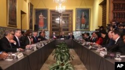 Un grupo de cancilleres del hemisferio reunidos en Lima, Perú, decidieron no reconocer a la Asamblea Constituyente de Venezuela, ni sus actos por considerarla "ilegítima".