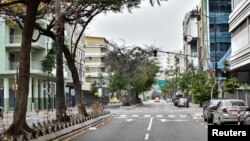 Vista de una calle casi vacía tras una ola de violencia en todo el país, en Guayaquil, Ecuador, 10 de enero de 2024. REUTERS/Vicente Gaibor del Pino