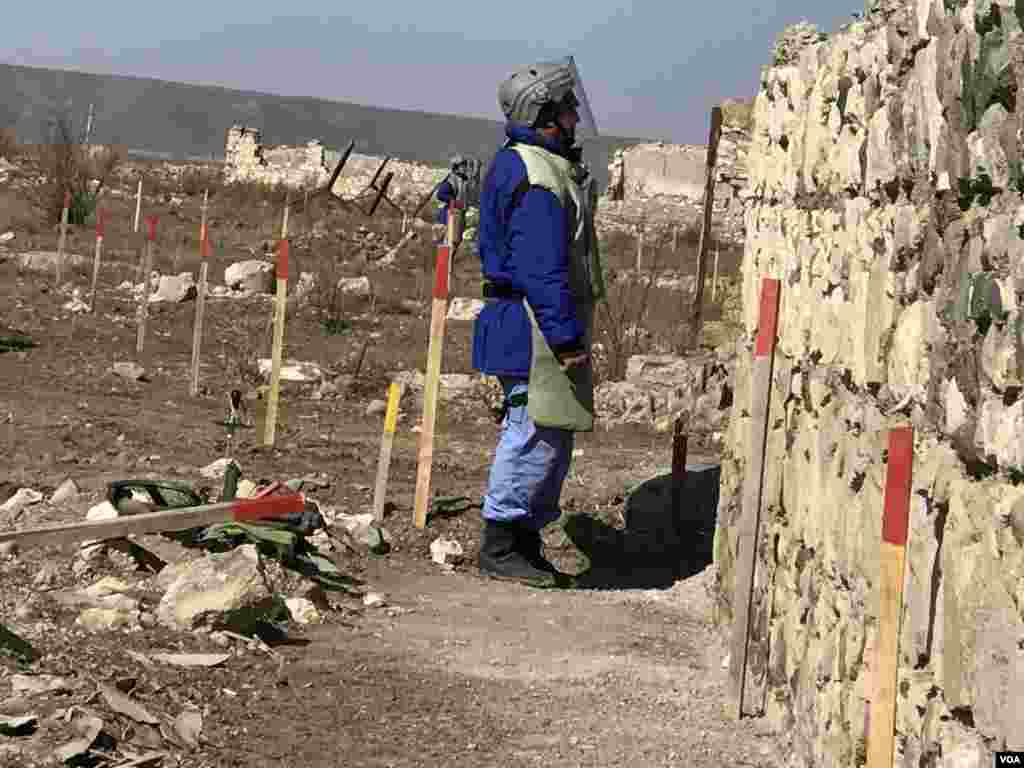 Cocuq Mərcanlı kəndi, mina təmizləyən 