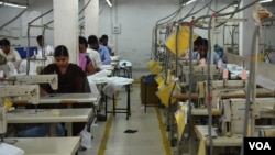 Garment factories in South Asia employ more women compared to other industries. (A. Pasricha/VOA)