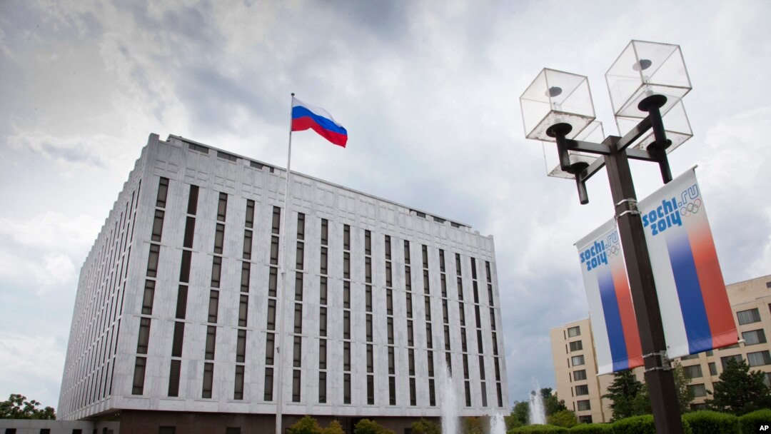 Sebagian bangunan Kedutaan Russia di Washington, DC. (Foto: dok).