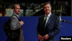 Рік Гейтс та Пол Манафорт, липень 2016 року