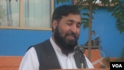 د پښتو ژبّې شاعر پیرمحمد کاروان