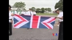 看天下: 奥运会升旗手加紧准备