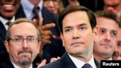 Menteri Luar Negeri AS yang baru, Marco Rubio, hadir dalam konferensi pers di Departemen Luar Negeri di Washington, pada 21 Januari 2025. (Foto: Reuters/Elizabeth Frantz)