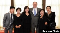 [뉴스풍경 오디오] 미국 입국 탈북 난민 200명, 미국 내 탈북자들 반응