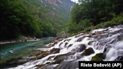 Reka Tara u regionu centralne Crne Gore, u Nacionalnom parku Durmitor (Foto: AP/Risto Božović)