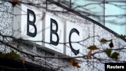 Thông báo của cơ quan quản lý truyền thông Nga không cho biết cụ thể các vi phạm của BBC là vi phạm gì.