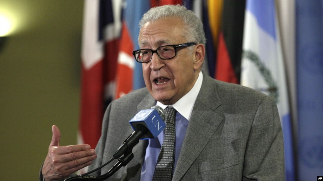 Utusan PBB dan Liga Arab untuk Suriah, Lakhdar Brahimi menyerukan dialog antara pemerintah Suriah dan oposisi di kantor PBB. 