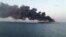 伊朗海軍最大艦艇阿曼灣起火後沉沒起火原因不明