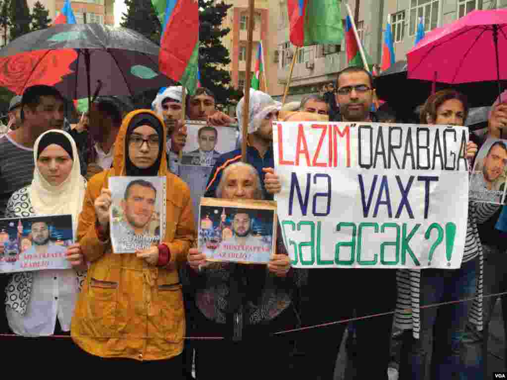 Milli Şura növbəti mitinqini keçirir