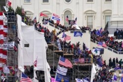 Los partidarios de Trump se reúnen frente al Capitolio el 6 de enero de 2021 en Washington.