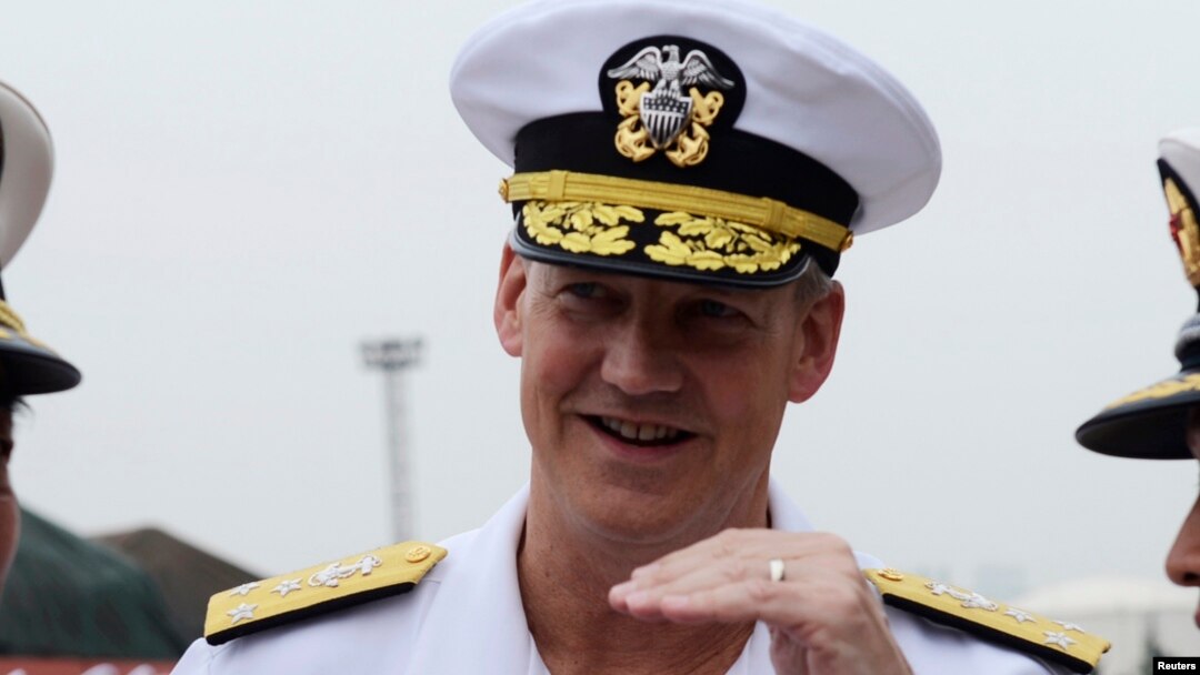 Đô đốc Robert Thomas, chỉ huy Hạm đội thứ Bảy nói rằng Mỹ hoan nghênh Nhật Bản mở rộng tuần tra trên không ở Biển Đông