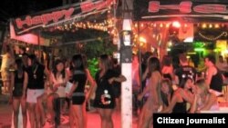 ພວກແມ່ຍິງລາວ ຈຳນວນໜຶ່ງ ຖືກບັງຄັບໃຫ້ຂາຍບໍລິການທາງເພດ ແລະ ໃຫ້ທຳງານທີ່ສະຖານບັນເທີງ ຢູ່ໃນປະເທດໄທ