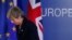 Britanska premijerka Theresa May odlazi sa konferencije za novinare u Briselu, 22. mart 2019.