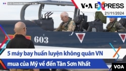 5 máy bay huấn luyện không quân Việt Nam mua của Mỹ về đến Tân Sơn Nhất | Truyền hình VOA 21/11/24