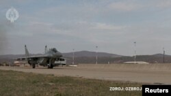 Словацький МіГ-29 злітає на авіабазі Сілак у Словаччині, 23 березня 2023. Фото: Міністерство оборони Словаччини/Reuters