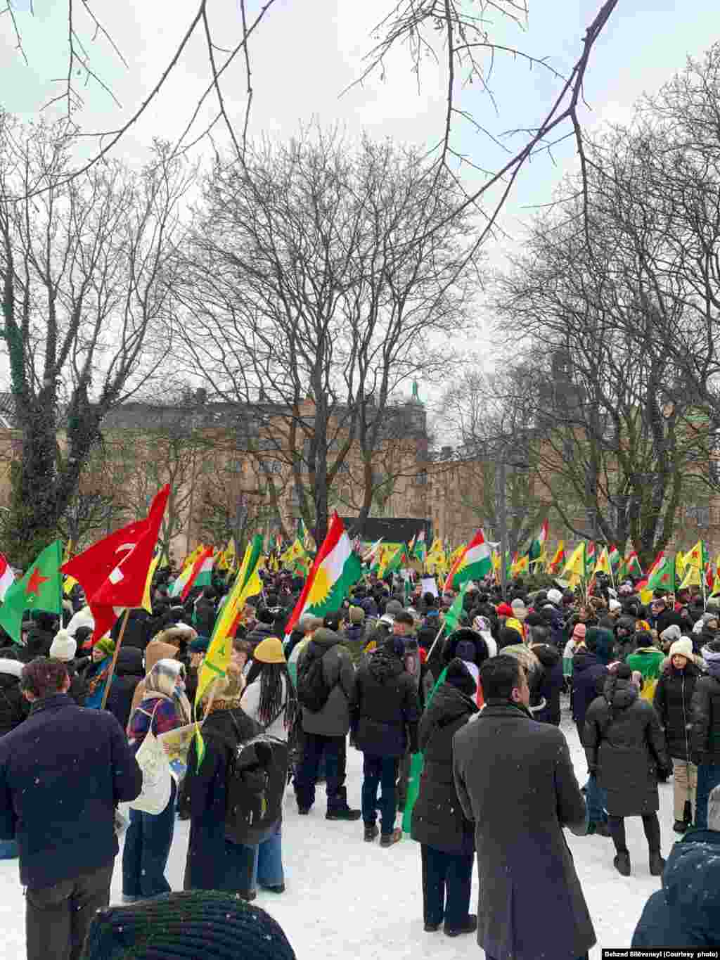 Xwepêşandana Kurdan li Swêdê