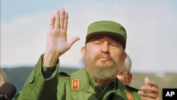 Ông Fidel Castro được mô tả trong bài viết như quái vật đã phá hủy Cuba, trong ánh mắt của đa số người dân nước này.