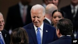 El presidente Joe Biden llega a la cumbre de la OTAN en Washington, el jueves 11 de julio de 2024.