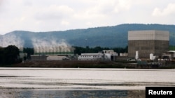 Una planta de energía nuclear en Vermont, New Hampshire, al noreste de EE.UU.