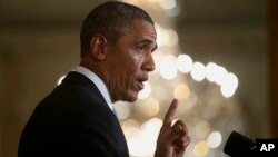 El presidente Barack Obama dijo que extender los beneficios por desempleo mejorará las posibilidades de los desempleados de volver a la fuerza laboral.