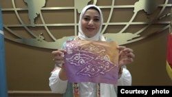 Jihan Shawky, peserta "Learn the Art of Batik" dari Mesir (dok: VOA)