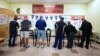 Salvadoreños en EE.UU. recalcan que el voto es "un derecho y un deber" para 32 millones de hispanos