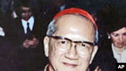 ကက်သလစ် ဆရာတော် Cardinal Francois-Xavier Van Thuan