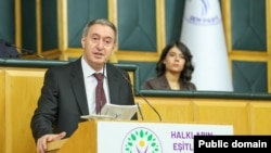 Tuncer Bakirhan, hevserokê Partîya Wekhevî û Demokrasîya Gelan (DEM Partî ), 4'ê Tebaxa 2026'an