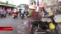 Dẹp chợ tự phát vì COVID, người nghèo khốn đốn cuộc mưu sinh