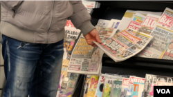 ARHIVA - Dnevne novine na kiosku u Beogradu