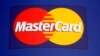 Mastercard suspende servicios a dos bancos en Venezuela