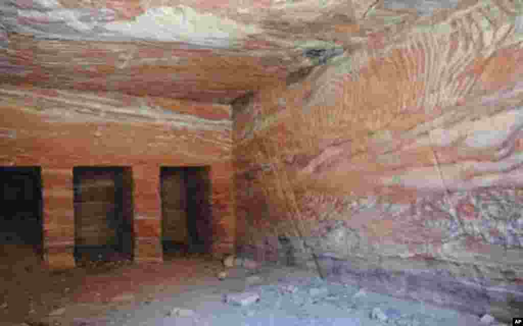 Unforgettable Trip to Petra, Jordan - a World Heritage Site