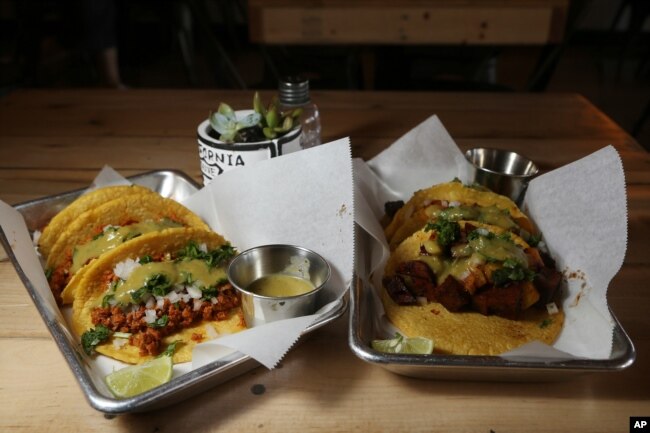 Menu makanan Taco merupakan warisan budaya Hispanik yang popular di AS (foto: ilustrasi).