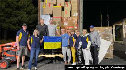 На початку повномасштабної війни при храмі відкрили гуманітарний центр, який, передав допомогу Україні на понад 10 млн доларів.