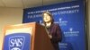 国务次卿休厄尔在约翰霍普金斯大学演讲（美国之音叶林摄）