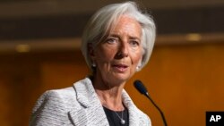 Direktur Pengelola IMF, Christine Lagarde (foto: dok). IMF menurunkan proyeksi pertumbuhan ekonomi global menjadi 3,4 persen dari 3,7 persen.