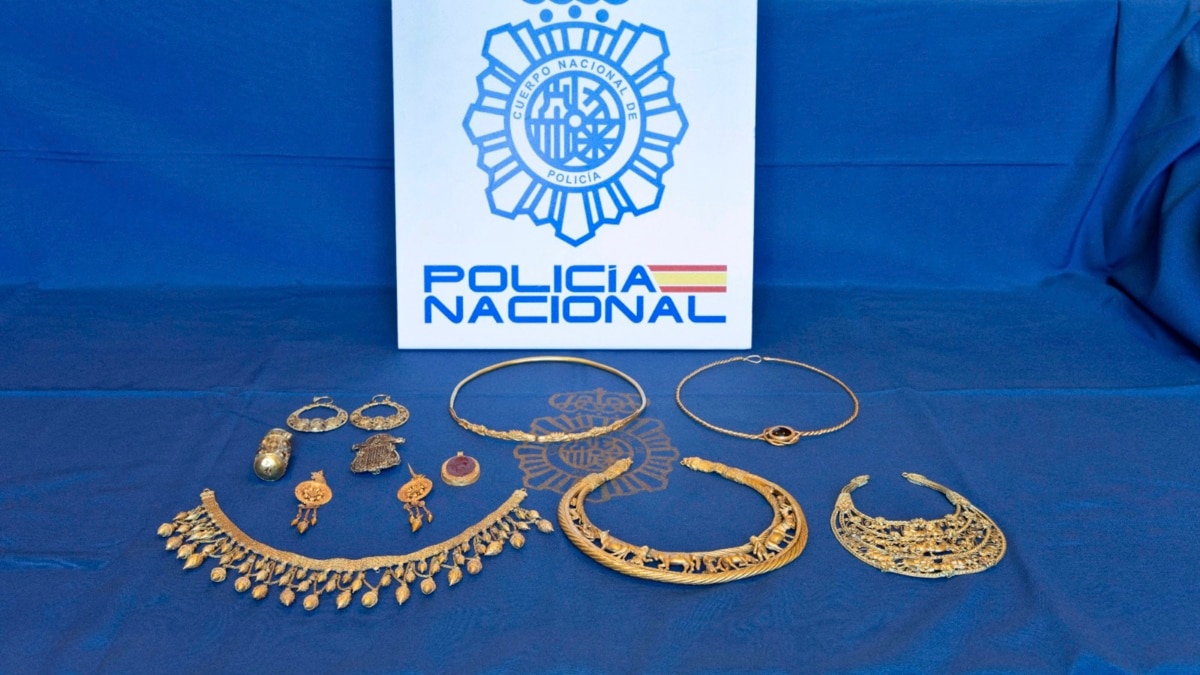 Ancient jewelry worth €60 million illegally exported from Ukraine was confiscated in Spain