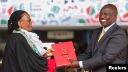 Kenya's incoming President William Ruto takes the oath of office in Nairobi