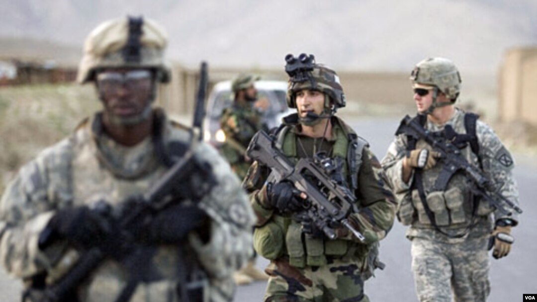 Kampanye militer pasukan koalisi baru-baru ini terus mendesak posisi pemberontak di Afghanistan (foto: dok).