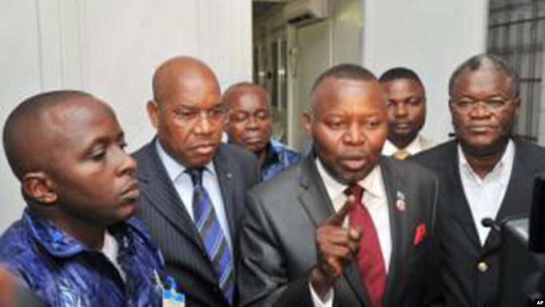Congo opposition leaders seen here talking to the media in the capital, Kinshasa (file photo)