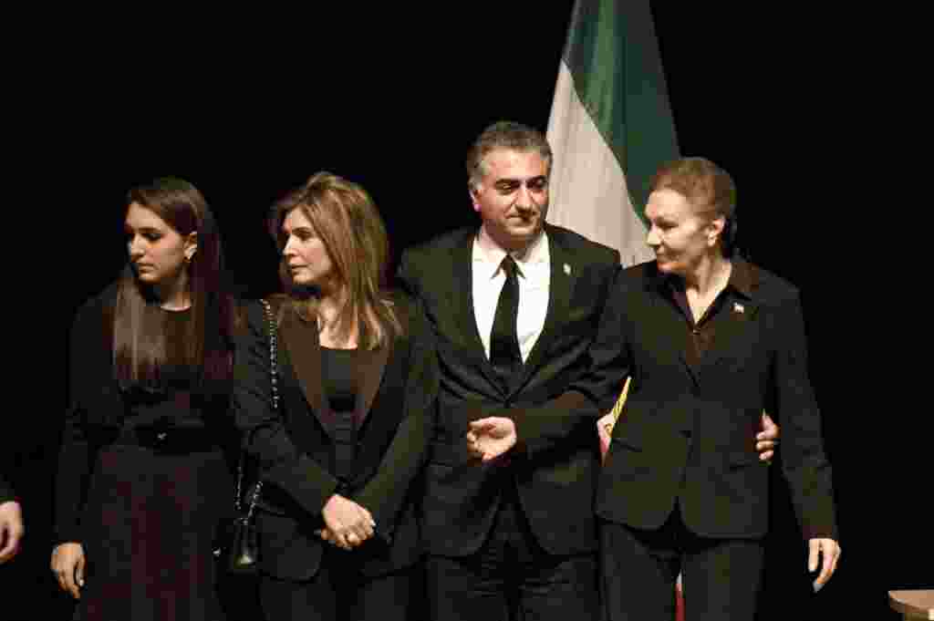 مراسم یادبود شاهزاده علیرضا پهلوی در واشنگتن برگزار شد