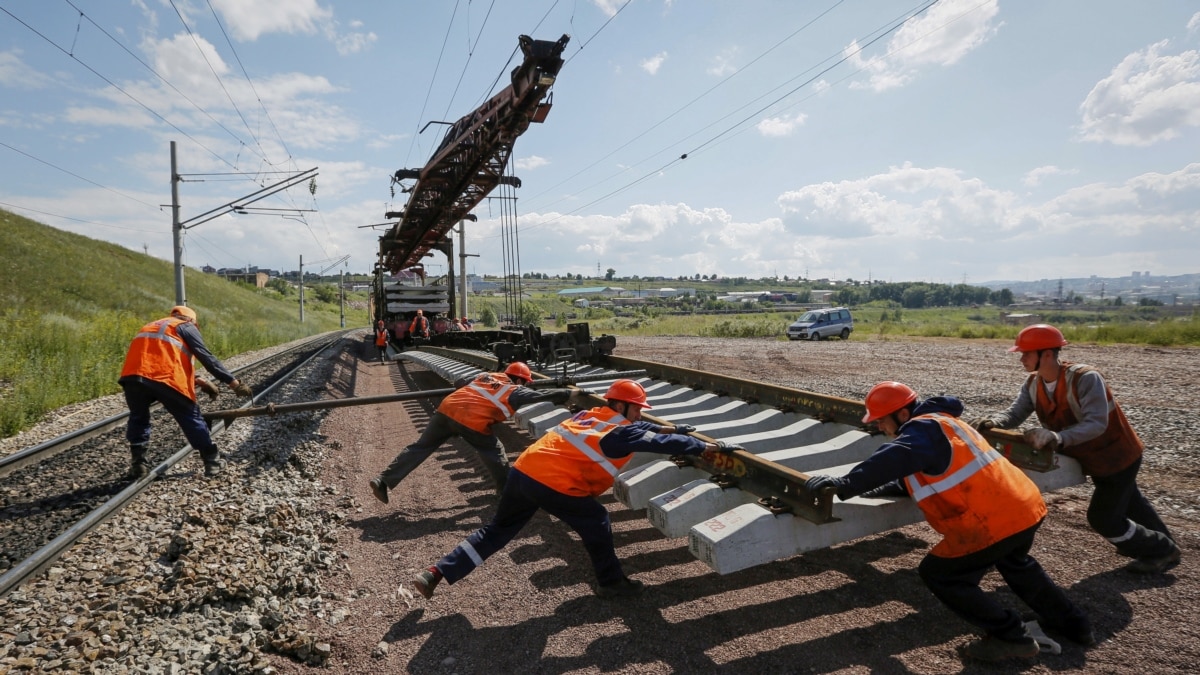 美澳与中国交恶让普京看到机会 俄升级远东铁路网打造欧亚大陆桥