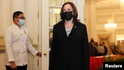 La vicepresidenta de EE. UU., Kamala Harris, visita Singapur, el 23 de agosto de 2021.