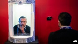 ປະສົບການຄືພາບລວງຕາ ອະນຸຍາດໃຫ້ຄົນເຊື່ອມຕໍ່ກັນ